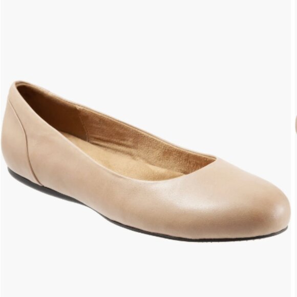 Softwalk Sonoma Flat Size 9 - Nearly New! - Picture 1 of 5